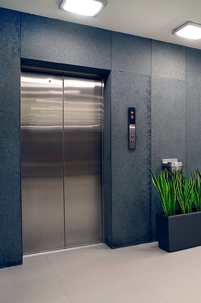 commercial elevator company