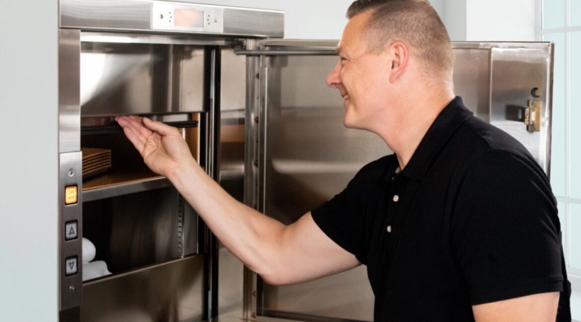 dumbwaiter for restaurant